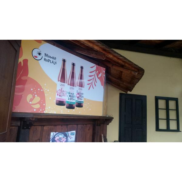 Drewniany bar "Hawajski"
